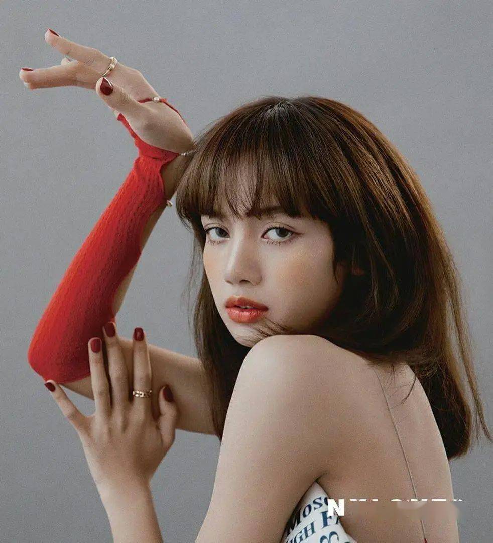 崩溃|欧阳娜娜被频繁网暴，不堪重负在节目崩溃大哭！才20岁的她到底做错了什么？