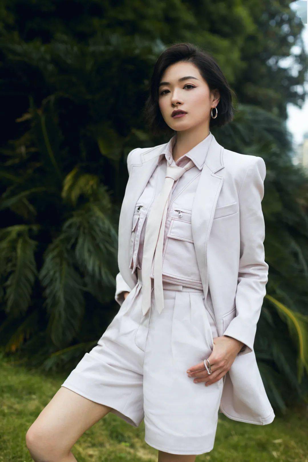 夏天|这条牛仔凉凉阔腿裤,居然成了我这个夏天的最爱!