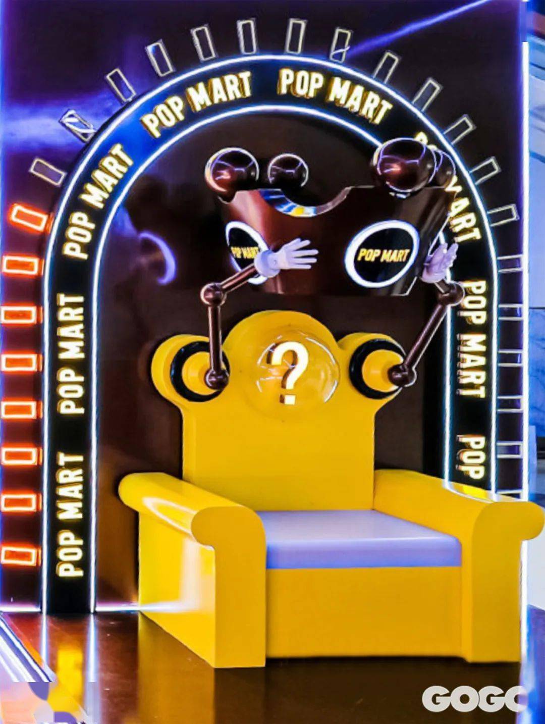 穿越|泡泡玛特十周年！梦幻快闪店带你穿越回童年时光~