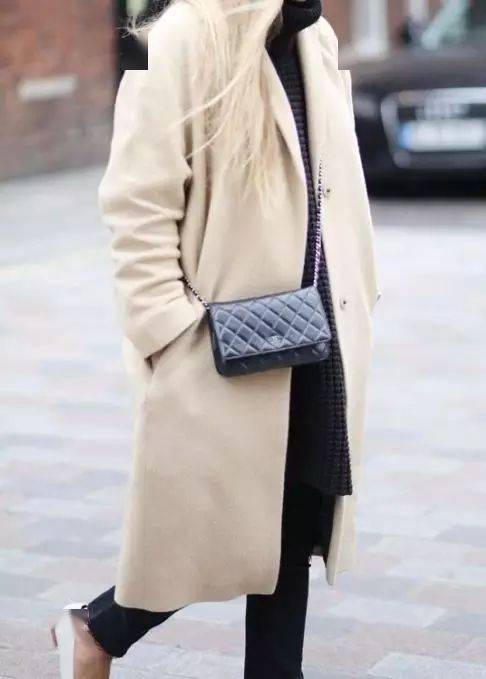包包|大衣配不对，包包再贵也白费！