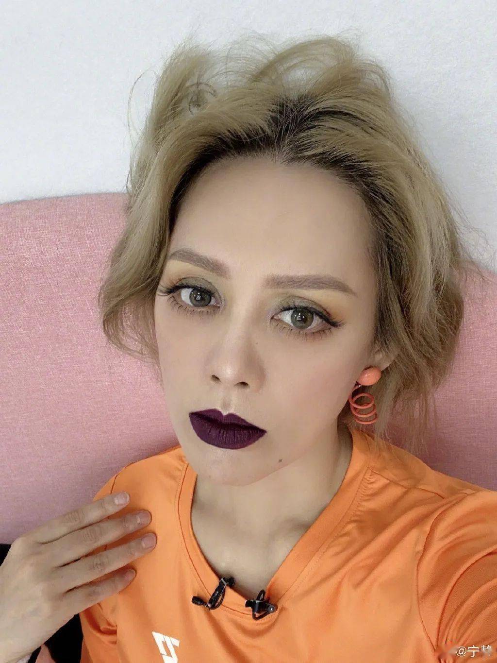 暗黑|画了宁静同款暗黑妆 我被自己的气场吓到后退半步