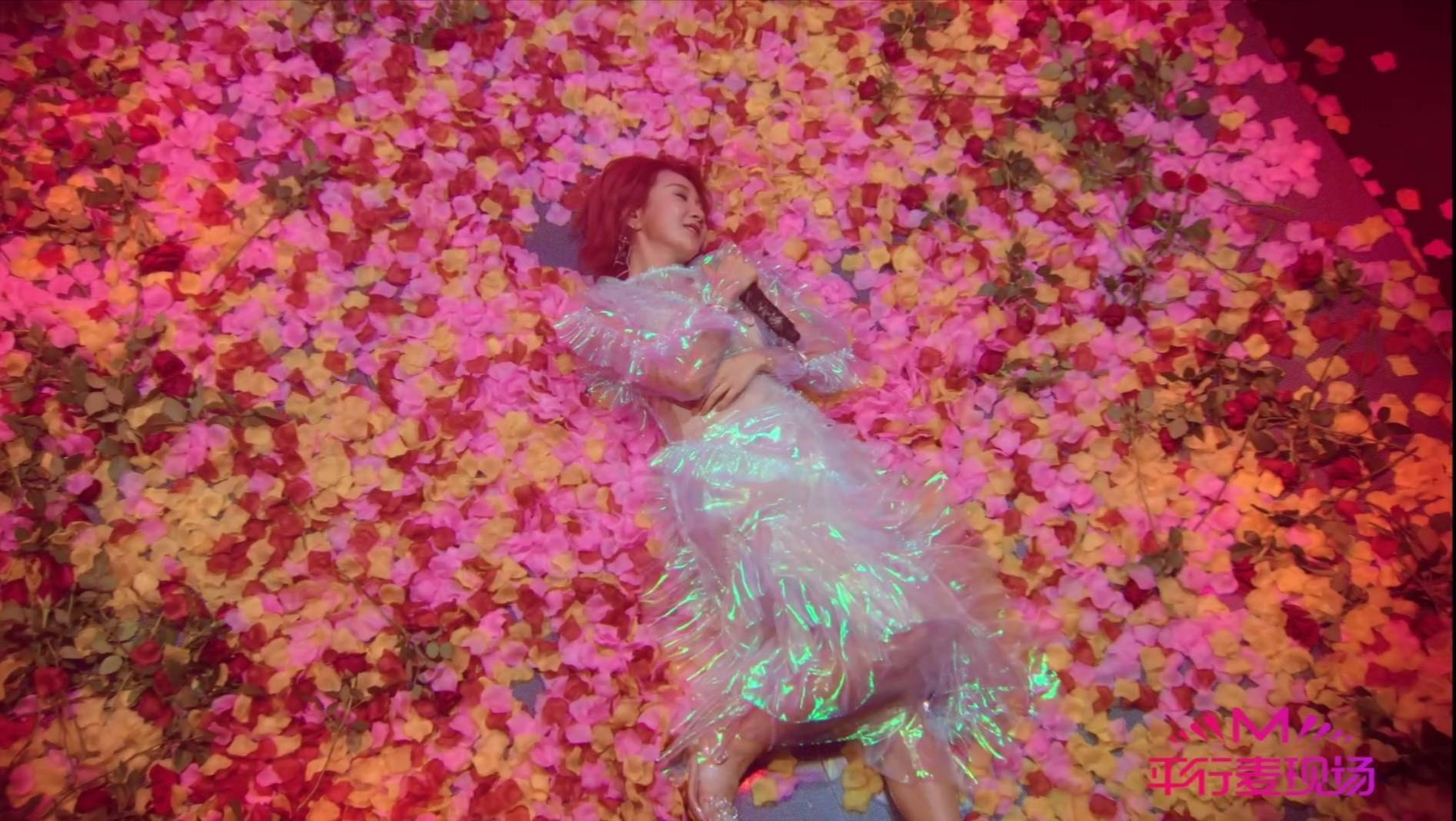 个唱|乃万：从“青你2”到开在线个唱，我有传说中的业务能力了