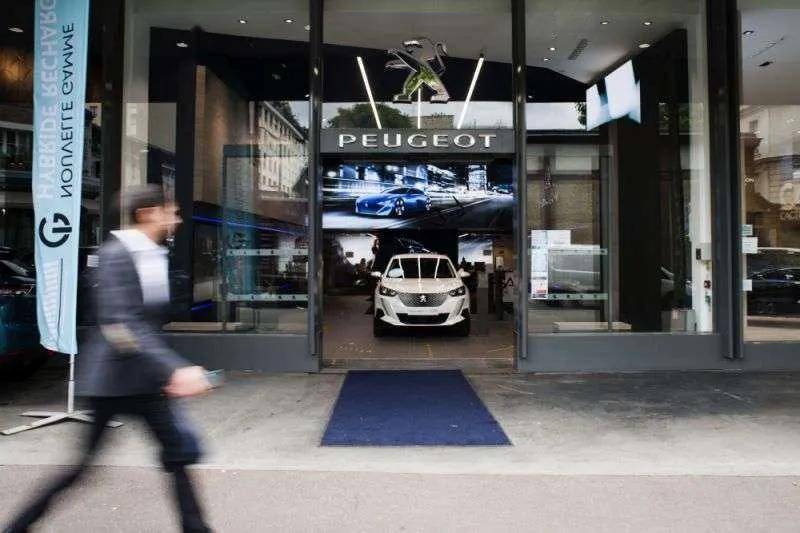 财年|净亏189亿元！11年来首次！又一车企巨头要“凉了”？