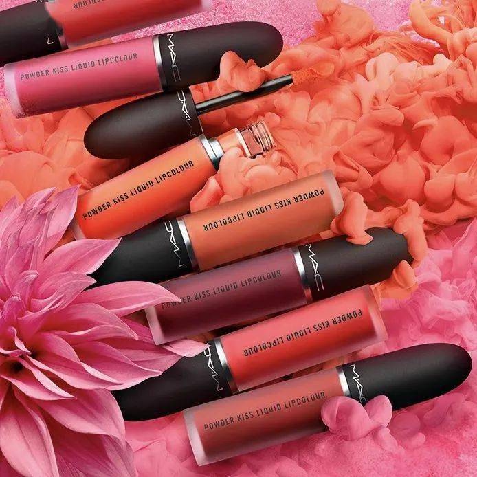 运动|女明星健身房打卡照真的是素颜？相信你就输了！