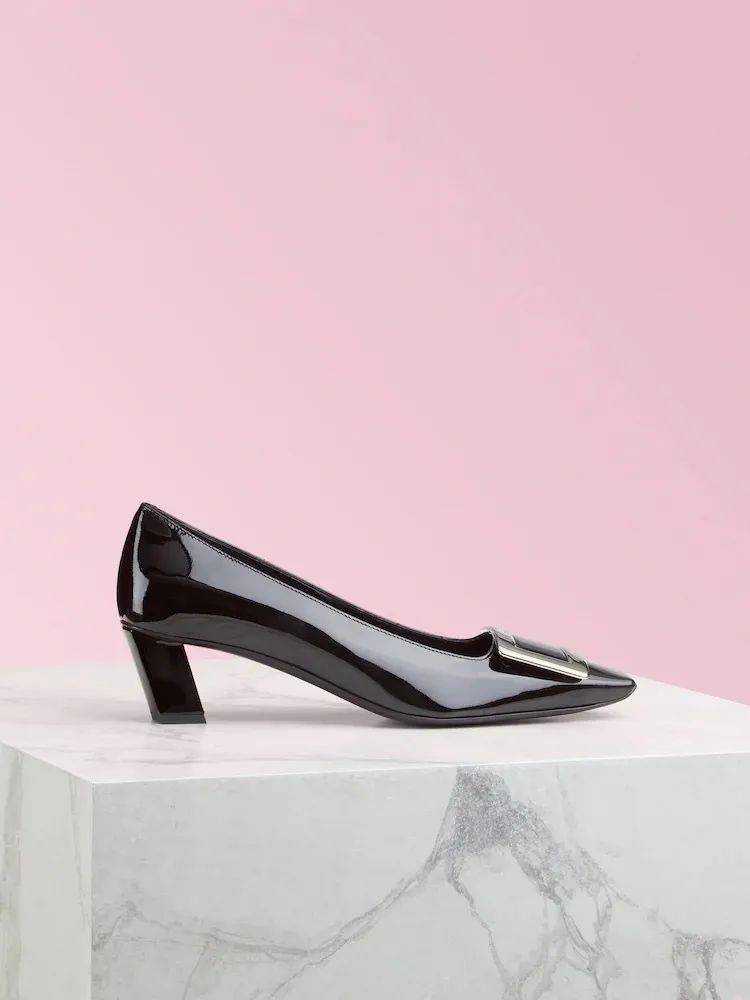 Roger|骨灰级经典Roger Vivier方扣鞋，又出了绝美新款！