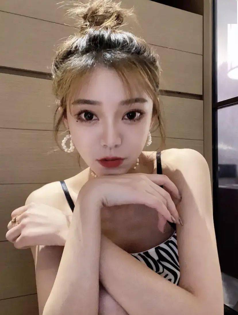 下巴|圆脸的赵丽颖、赵露思都在凹的“娇憨感”，让你男女通杀！