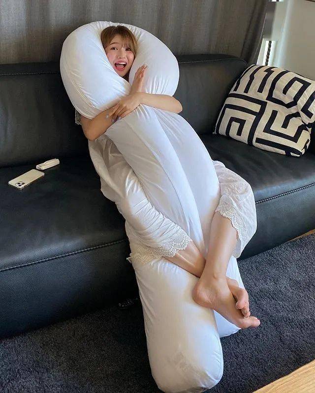 橘色|金请夏绝美回归！彩色眼影也能消肿又好看！