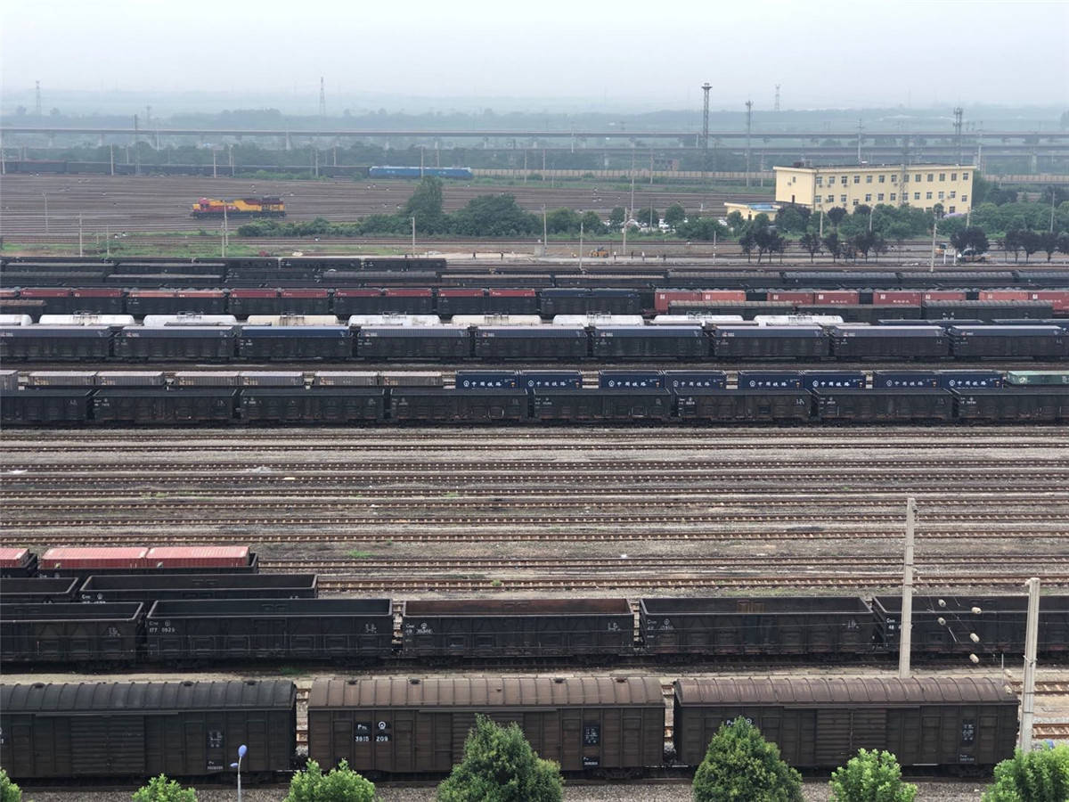 基辅经济总量_基辅级航空母舰(3)
