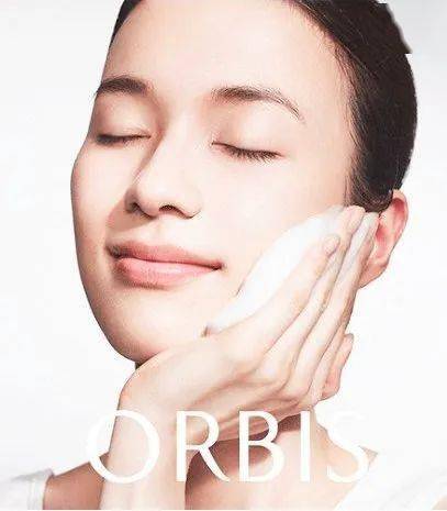 肌肤|畅销600万瓶、李佳琦推荐的爽肤水，真的值得入手吗？