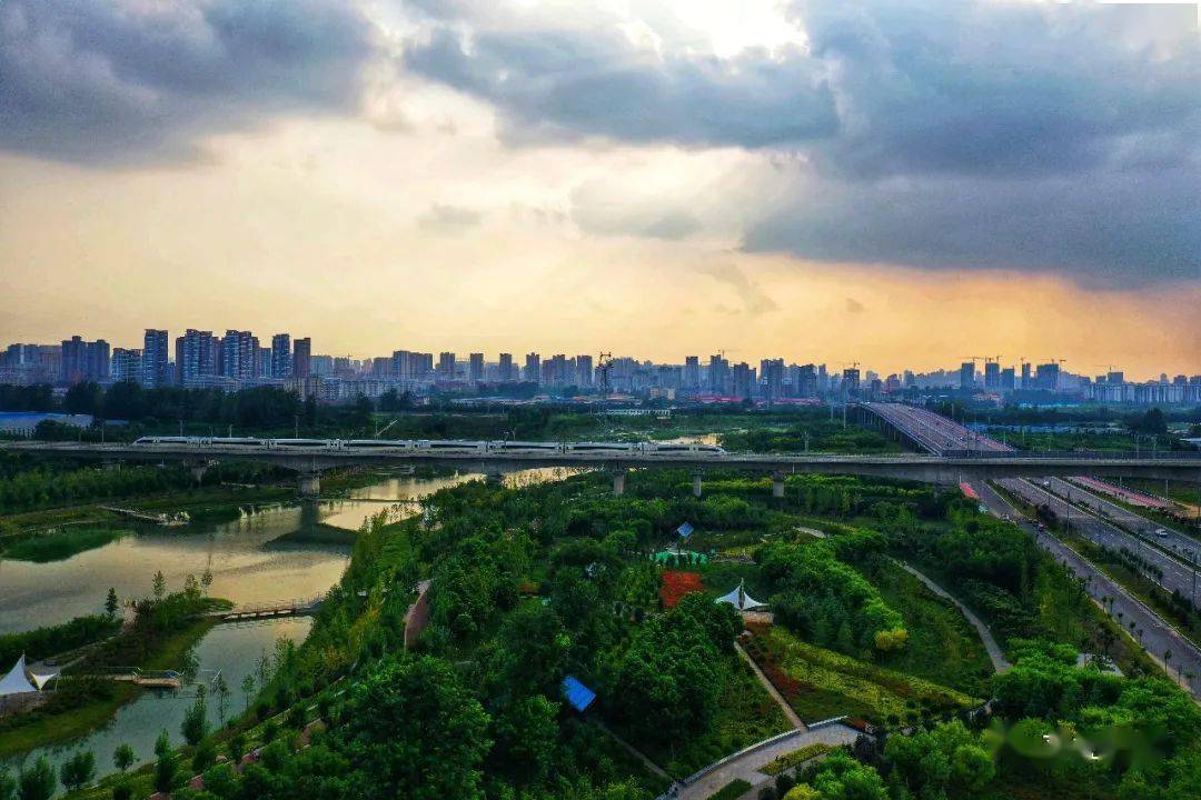 湖河南人口_河南大郭乡路西村人口(2)