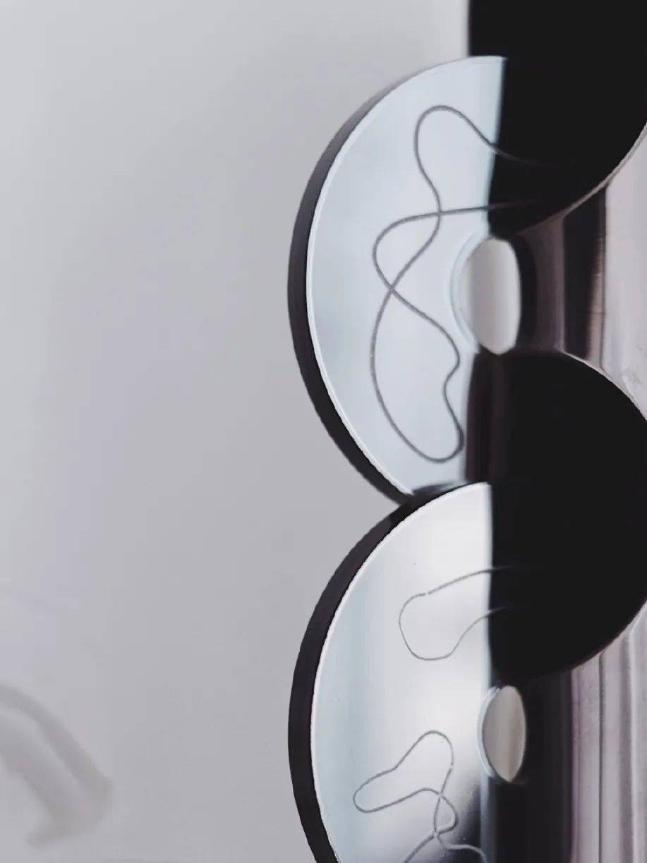 Helle|“长得这么好看，花瓶就花瓶吧”