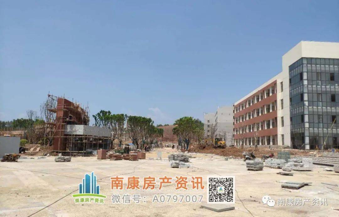 6亿建设的一所高标准,现代化的城区公办高中学校, 位于东山新区陈赞贤