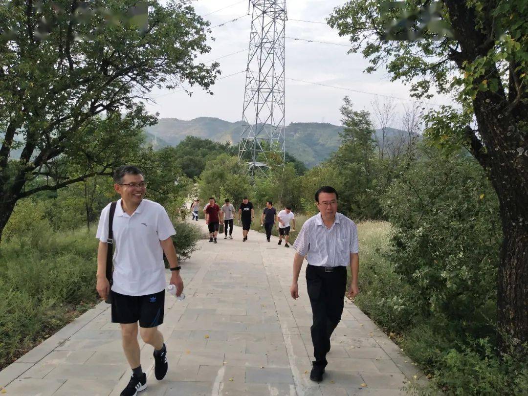 争光什么成语_成语故事图片(3)