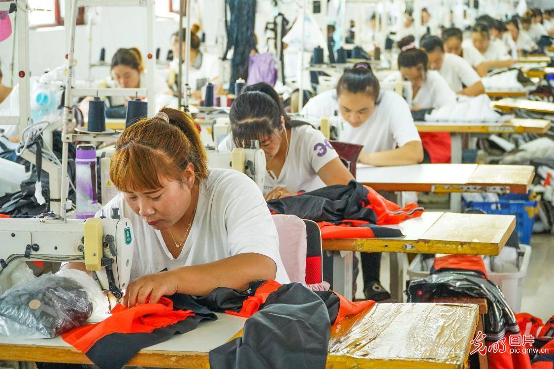 遵化|河北遵化：农村妇女扶贫车间就业增收