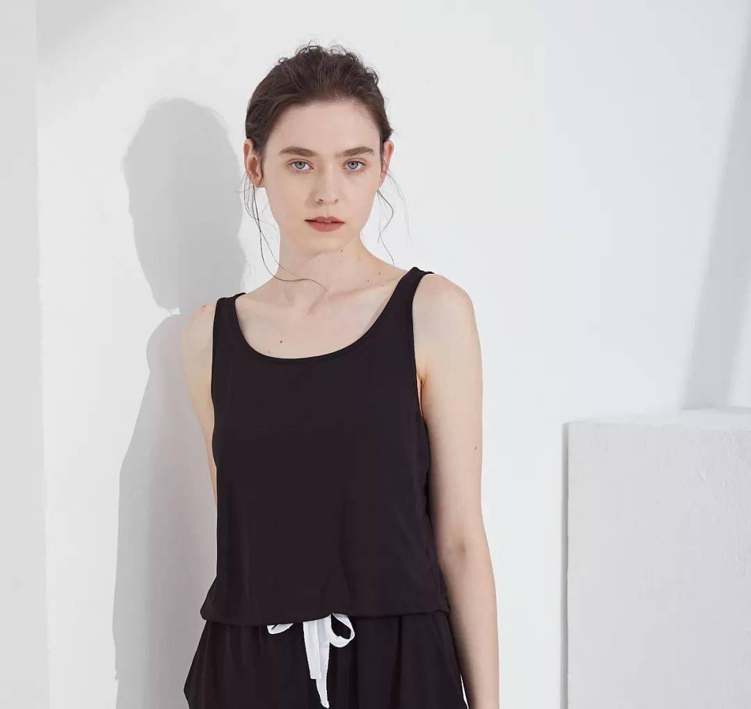 仙女|女明星都抢着穿的仙女裤，居家出街一套就够！