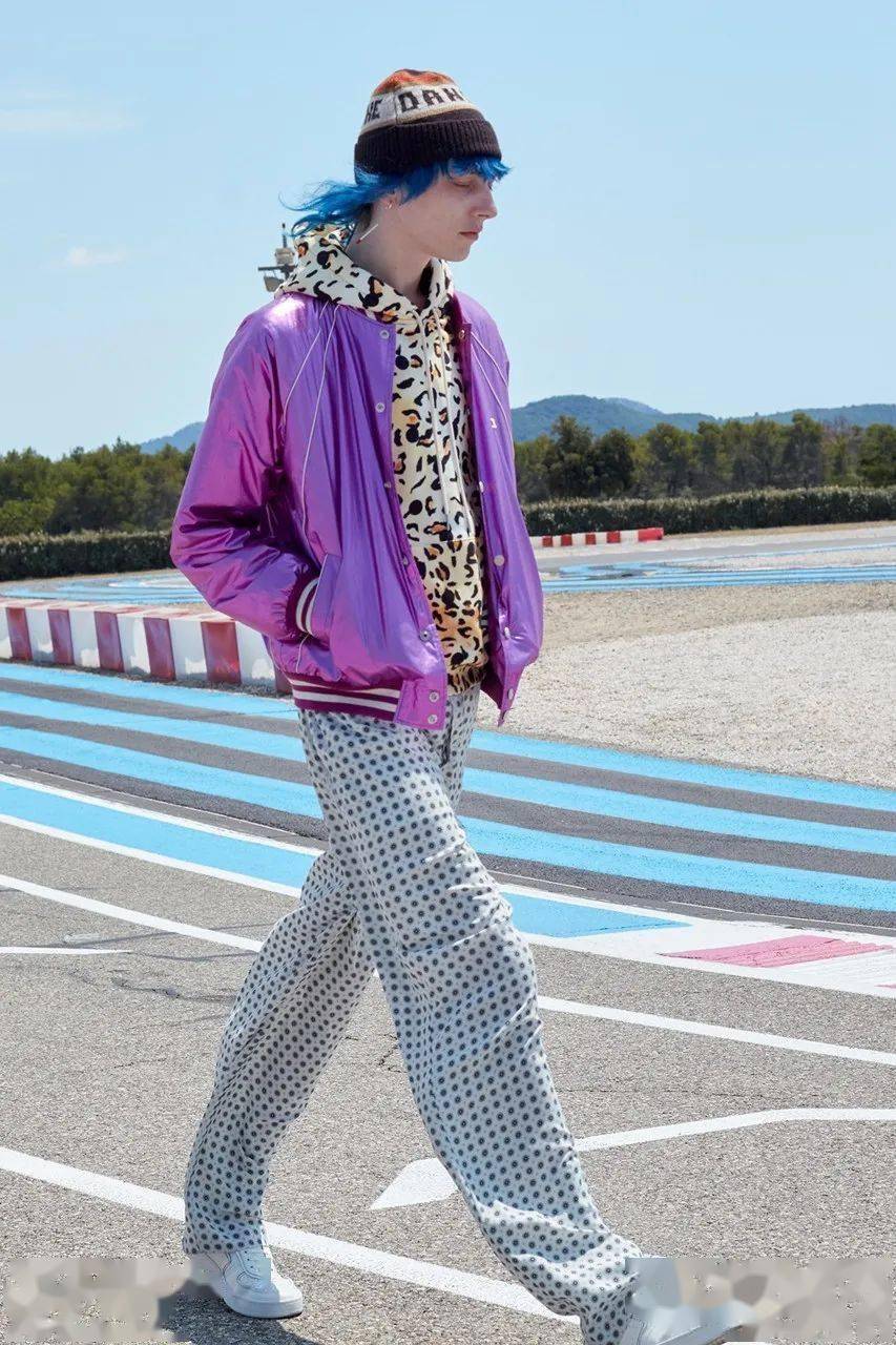 Heron|2020Q2最火品牌一览 | Heron Preston出任电竞顾问 | 陈冠希最新杂志封面