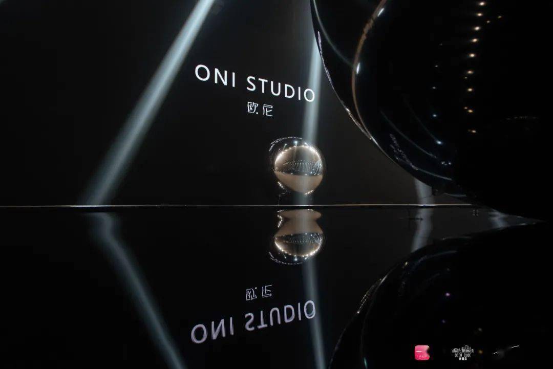 向在|ONI STUDIO 品牌专场秀 | 一手 · SUN IN SKY国际时尚周（暨SUN IN SKY第七届发布周）