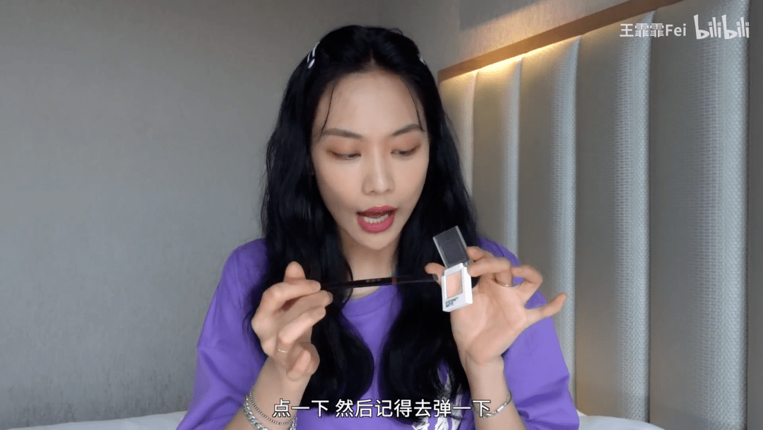 牛仔裤|打败万茜、宁静的王霏霏竟然是个ZARA女孩，想get她的49元同款T！