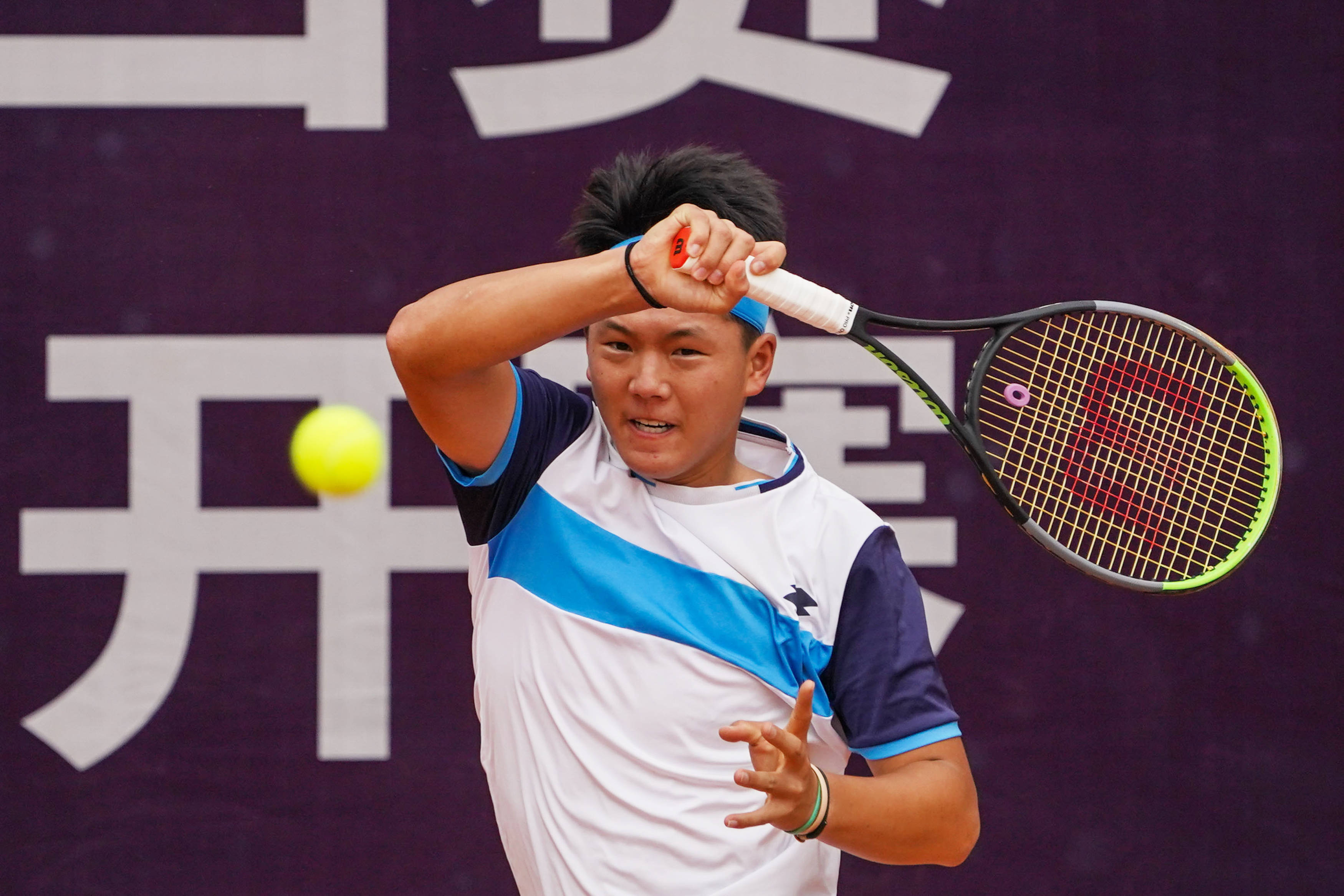 男单|网球——2020中国巡回赛安宁站：男单正选赛第一轮赛况