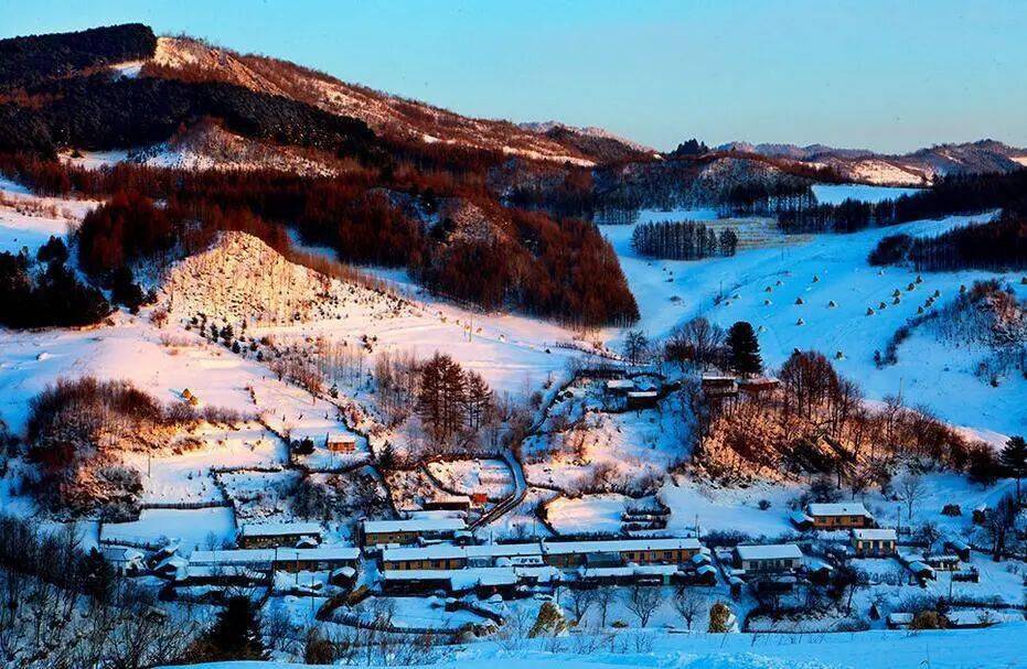 松岭雪村