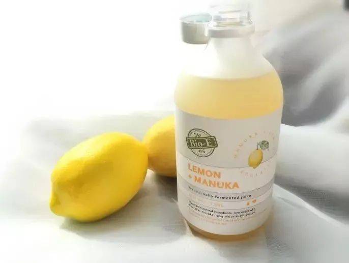 柠檬|「加大码」卫诗宣传新歌,全网惊叹:身形比得上张惠妹?!