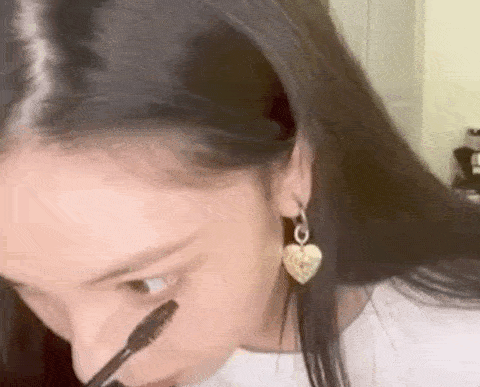 睫毛|从甜度爆表到复古明艳,产后首亮相的她惊艳全场!