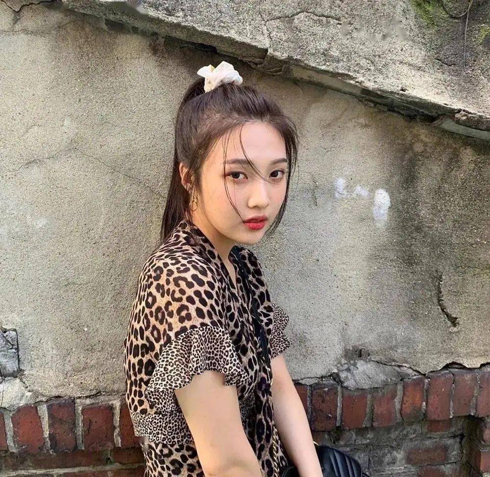 发型|今年夏天最时髦又凉快的发型,不用找Tony老师,5块钱就能打造!