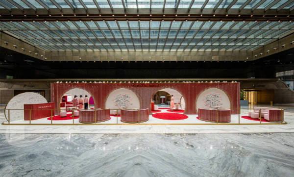 Dior|情报| 无印良品将永久关闭美国加州的7家门店、Dior恢复线下营销活动等