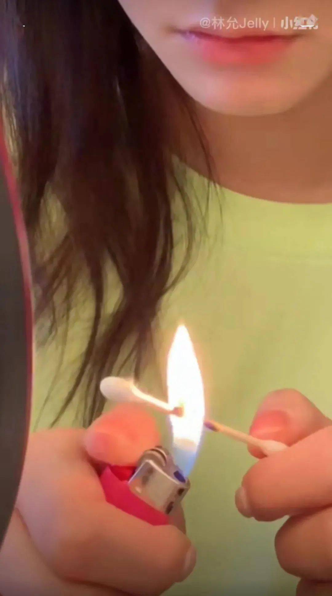 眼睛|还没掌握女团同款的“太阳花睫毛”？是时候看看Irene了！