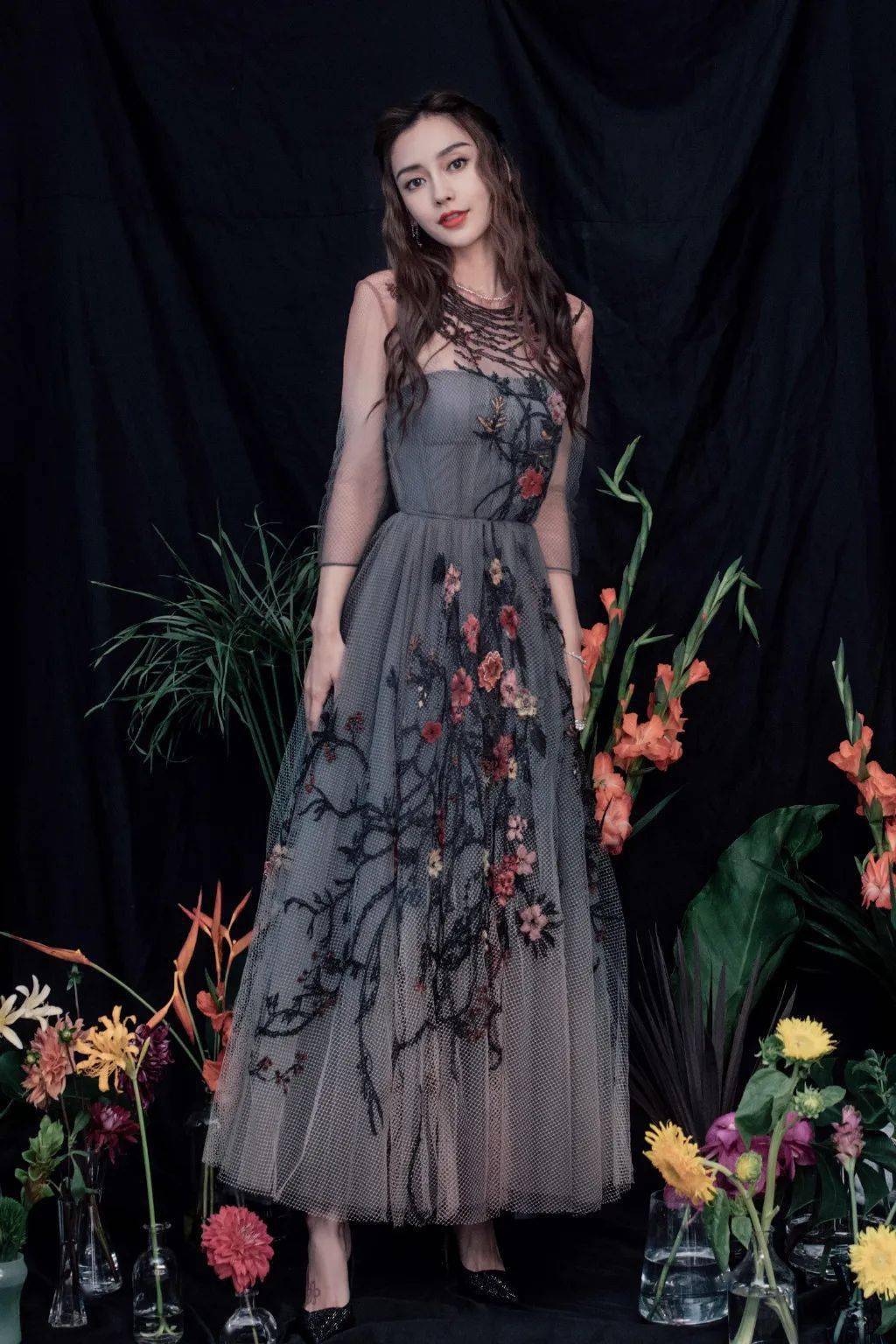 羊毛|Angelababy生图美绝 路人都会疯狂保存的水平！