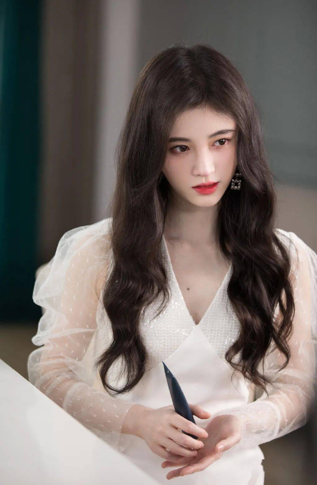 羊毛|Angelababy生图美绝 路人都会疯狂保存的水平！