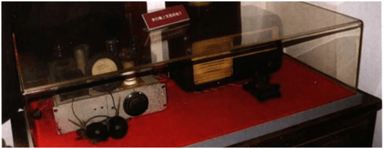 电波|李白 |永不消逝的红色电波