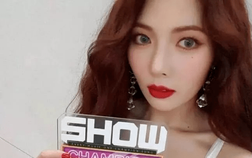 男友|睡了17个小鲜肉后,萧亚轩把新男友累到吐血:她太性感,我没有办法!