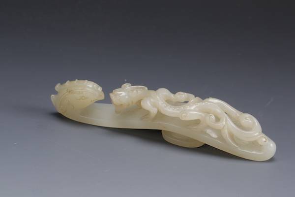 杭博|杭博精品玉石器在沪展出：有良渚古玉，也有明龙纹青玉?尾