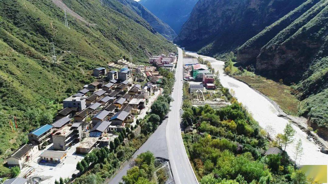 九寨沟县多少人口_九寨沟县地图