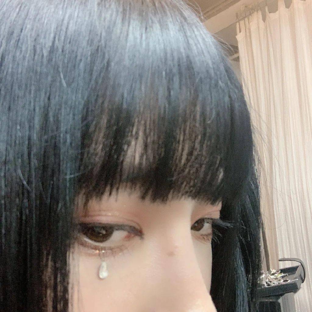 漫画|那些剪了漫画刘海的女星，都怎样了...