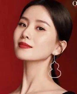 桃仔|整容黑历史都自曝了,景甜真是个狠人啊!