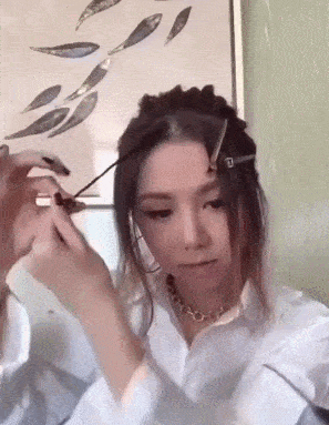 邓紫棋|39岁该是什么状态 扎脏辫打碟的郑希怡飒到没朋友