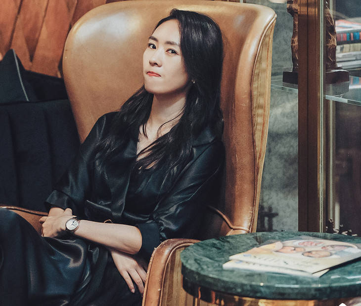 售价|买不起顾佳几十万的项链，同款百元耳钉搞一搞