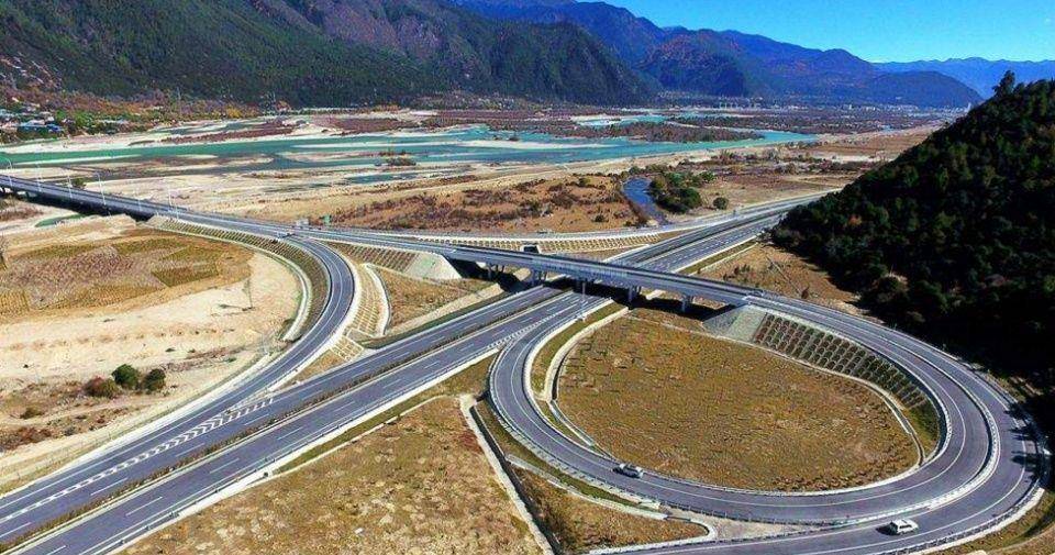 西藏天路最新消息今天涨了多少 a109d3a1eb784200b17bda523b1f71fa.jpeg