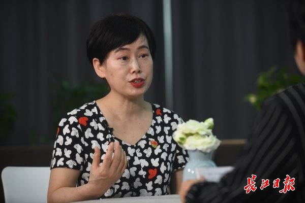 心底|湖北中西医结合医院院长：坚持上报疫情，但心底希望判断错了