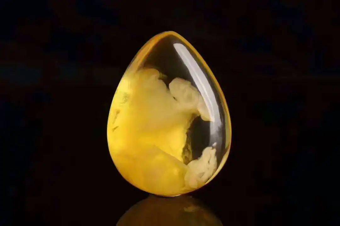 颜色|晒黑了怎么办？想要快速变白,这么戴珠宝就对了!