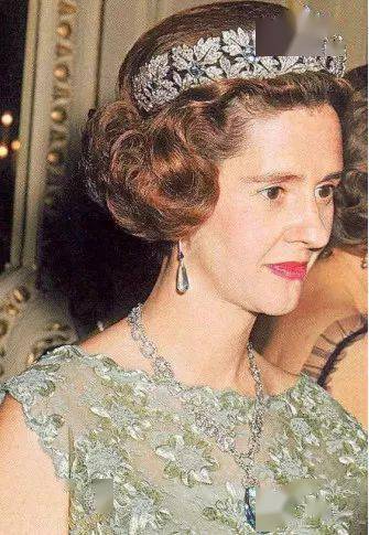 蓝宝石|海蓝宝石虽然美，但不值钱？其实人家一年身价翻N倍！真是比窦娥还怨.....