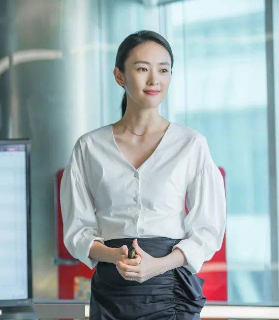 顾佳|顾佳、林有有仿妆pk，她竟然赢了？？？