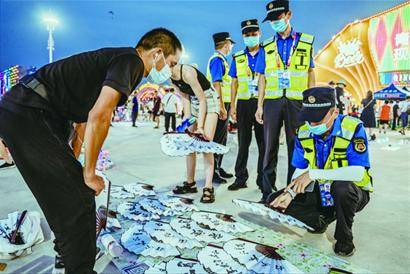 啤酒节|空中地面都有“巡逻兵”