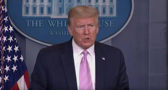 企业数|特朗普催开学，还给出“温馨提示”：多看电脑会脑萎缩！