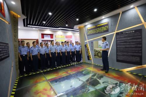 机务|一个月，看机务新兵如何披荆斩棘！