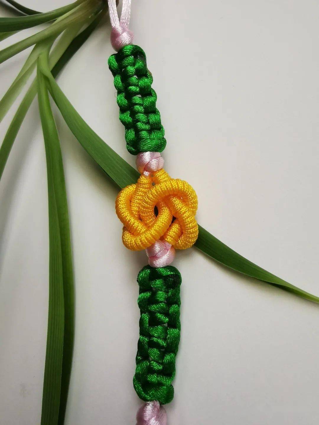 Paracord Macrame Keychain Pattern | Beginner | Morocco