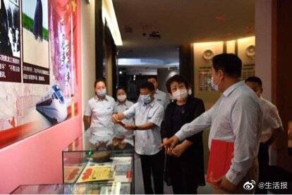 抗联|抗联烈士后代向哈尔滨烈士陵园捐赠珍贵史料