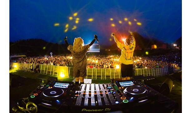 音乐|连续狂嗨4小时 仙女山电音之夜劲爆音浪来袭